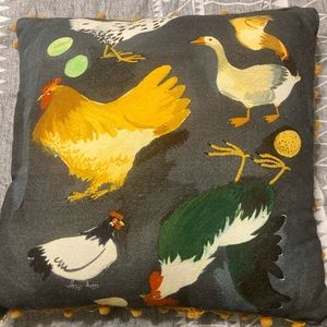 Farmhouse bird throw pillow